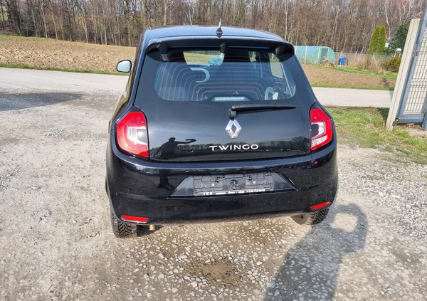 Renault Twingo cena 18700 przebieg: 10000, rok produkcji 2021 z Kościan małe 106